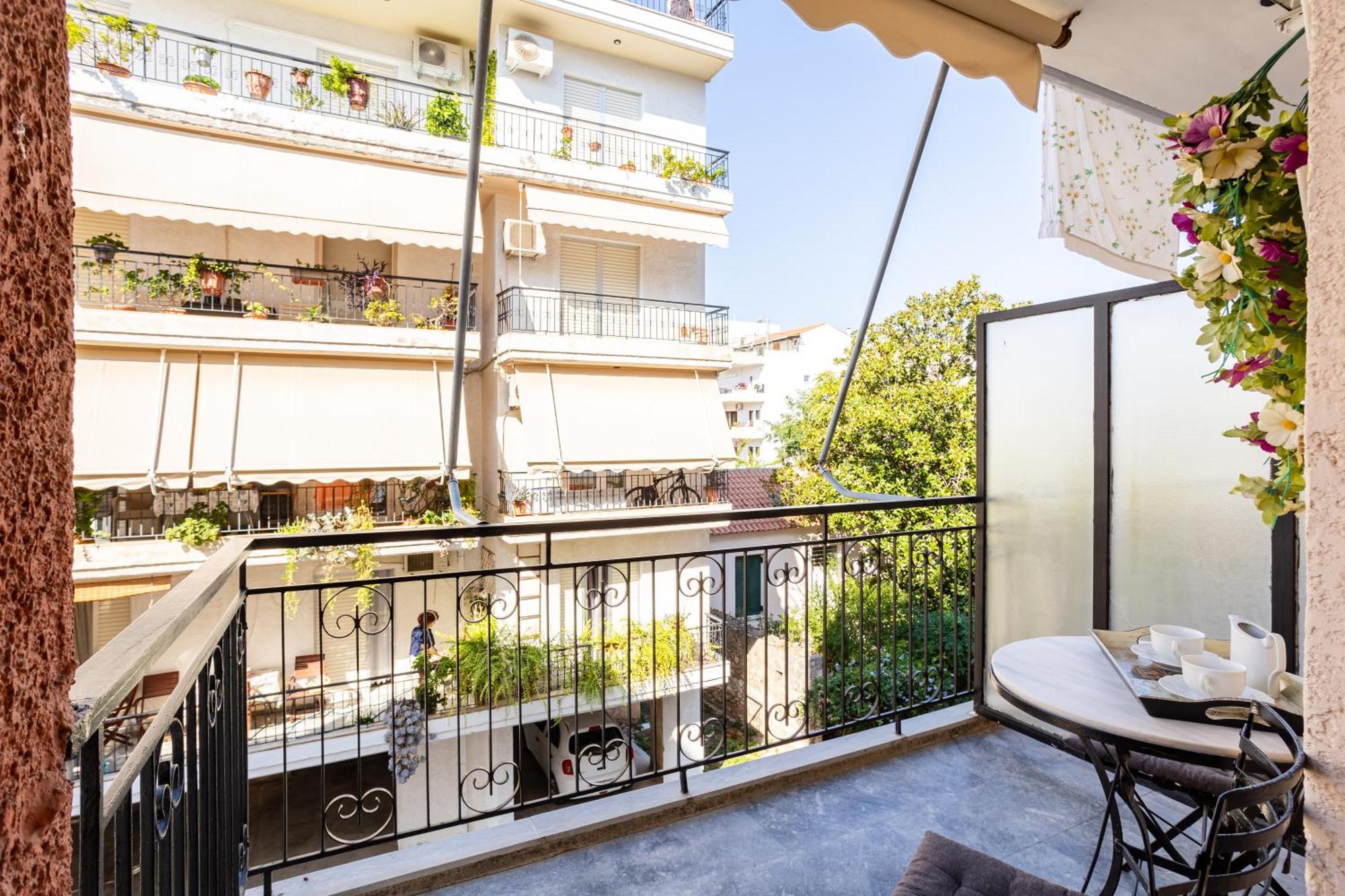 Vicky'S Cozy Nest, Your Home By The Sea Calamata Exterior foto